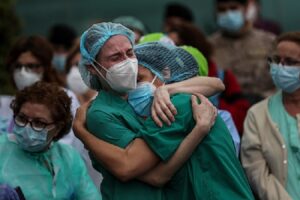 LA PANDEMIA DE COVID DEJÓ EL TRIPLE DE FALLECIMIENTOS DE LOS NOTIFICADOS