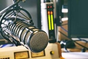 CURIOSIDADES DEL 3 DE JULIO: DIA NACIONAL DEL LOCUTOR