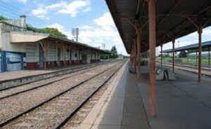 DISMINUYEN DRÁSTICAMENTE SERVICIOS DE TRENES Y DELEGADOS EMITIERON DURO DOCUMENTO