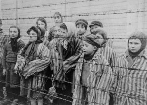 CURIOSIDADES DEL 27 DE ENERO: CONMEMORACION DE LAS VICTIMAS DEL HOLOCAUSTO