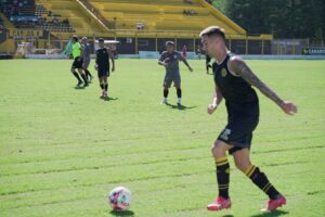 FLANDRIA SE MIDIO ANTE DEPORTIVO MORON EN EL CARLOS V