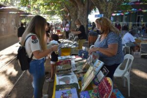 LA FERIA DEL LIBRO FUE UN EXITO