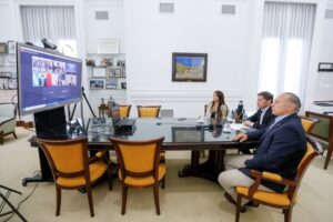 KICILLOF FIRMO UN CONTRATO CON CHINA PARA EXPLOTAR LA ENERGIA NUCLEOELECTRICA