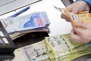 OMAR RIOS: RELEVAMIENTO DE PRECIOS EN GOWLAND Y AGOTE
