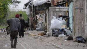 UCA: ARGENTINA CON POBREZA DEL 52% E INDIGENCIA DEL 17.9%