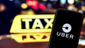 TAXISTAS CONTRA LA IMPLEMENTACIÓN DE UBER EN MERCEDES