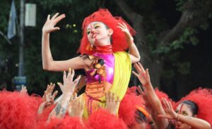 MERCEDES SE PREPARA PARA VIVIR CUATRO NOCHES DE CARNAVAL