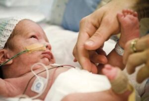 ANUNCIAN QUE LA MORTALIDAD INFANTIL ALCANZÓ EL MENOR VALOR HISTÓRICO REGISTRADO