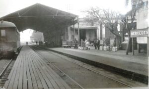 79 AÑOS: EL DÍA QUE EL FF.CC OESTE SE TRANSFORMÓ EN TREN SARMIENTO