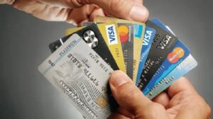 TARJETAS DE CRÉDITO: QUITAN TOPES PARA LOS PUNITORIOS Y HABILITAN EL VERAZ