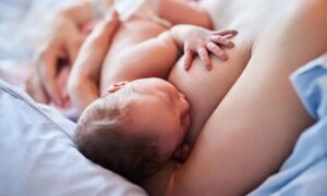 DOCTOR SANTIAGO RIOLFO Y LA ALIMENTACIÓN DE LOS BEBÉS