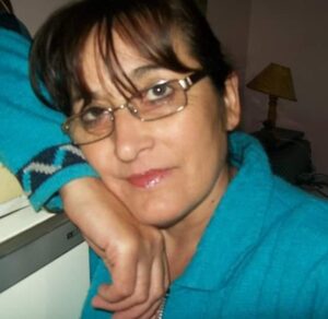 CONMOVEDOR: ELENA HACE 50 AÑOS QUE BUSCA A SU HIJO NACIDO EN MERCEDES