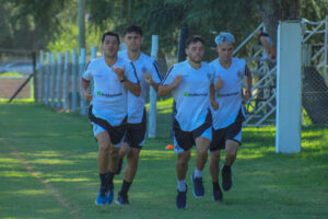 CLUB MERCEDES CONFIRMÓ VARIOS REFUERZOS Y JUGARÁ TRES AMISTOSOS