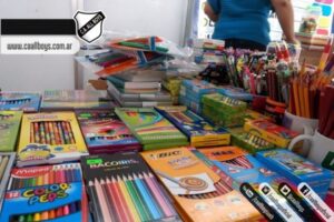 COMENZÓ LA CAMPAÑA «TODOS SOMOS ÚTILES»: 2 MIL MOCHILAS EN TODO EL PAÍS