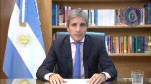 CAPUTO: «RECOMPOSICIÓN DEL 30% Y BONO A JUBILADOS EN MARZO