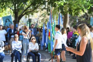 ACTO DE LA COMISIÓN DE FAMILIARES Y AMIGOS POR EL 24 DE MARZO