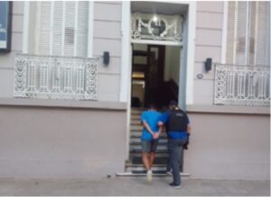 PFA MERCEDES DETUVO A SUJETO EN GILES BUSCADO POR ABUSO SEXUAL