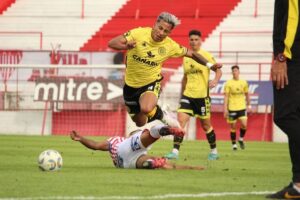 OTRA DERROTA DE FLANDRIA Y SE DERRUMBA EN LA TABLA