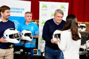 USTARROZ Y D´ONOFRIO: CAPACITACIÓN Y ENTREGA DE CASCOS