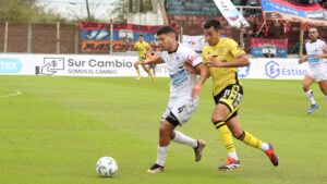 FLANDRIA SUFRIÓ UNA NUEVA DERROTA Y SE ALEJA DE LA PELEA