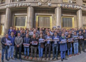 PROVINCIA E INTENDENTES LE RECLAMARON FONDOS AL MINISTRO CAPUTO