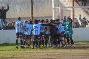 NEWBERY BAJÓ A PALOMETAS Y ASCENDIÓ A LA PRIMERA DIVISIÓN