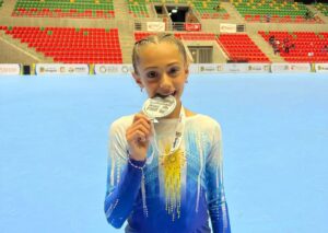 LOLA MONTENEGRO SUBCAMPEONA PANAMERICANA DE PATÍN EN COLOMBIA