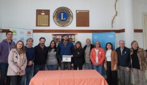 PASEO DEL VINO ENTREGÓ LO RECAUDADO A ESTRELLAS AMARILLAS