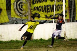 LIGA MERCEDINA: VÉLEZ Y CARTEROS PUNTEROS DEL CLAUSURA