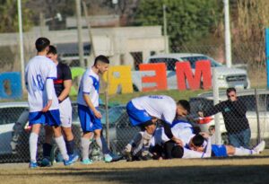 VÉLEZ VOLVIÓ A GANAR Y ES EL ÚNICO PUNTERO DE LA LIGA MERCEDINA