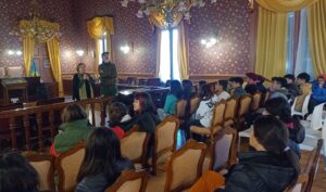 ALUMNOS DEL CEPT 4 Y SU VISITA AL CONCEJO DELIBERANTE