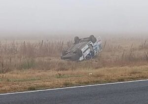 HOY A LA MAÑANA: VUELCO DE CAMIONETA EN RUTA 5