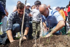 FERNANDO LAPOLLA: MERCEDINO QUE QUIERE HACER EL BOSQUE MÁS GRANDE DE LA PROVINCIA
