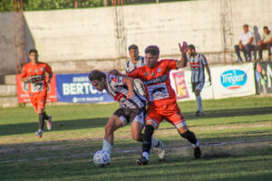 PRIMERA C: AGÓNICO EMPATE DE MERCEDES CÓMO LOCAL