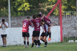 PALOMETAS Y UN PARTIDO CLAVE POR EL ASCENSO