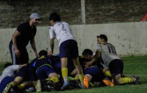 UNIÓN LOGRÓ UN TRIUNFO CLAVE Y EL TRIANGULAR QUEDÓ AL ROJO VIVO
