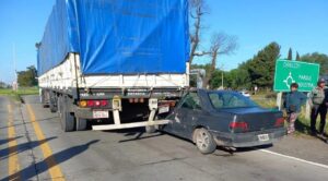 CHOQUE POR ALCANCE ENTRE AUTO Y CAMIÓN EN RUTA 5