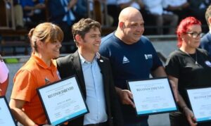 AGUSTINA LORÉ RECONOCIDA POR EL GOBERNADOR KICILLOF
