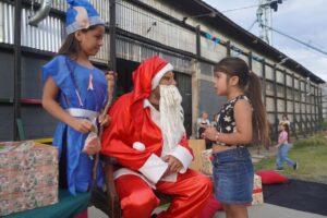 PAPÁ NOEL ESTUVO EN ESTACIÓN JUEGO