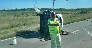 FUERTE CHOQUE FRONTAL EN RUTA 5 ENTRE DOS CAMIONETAS