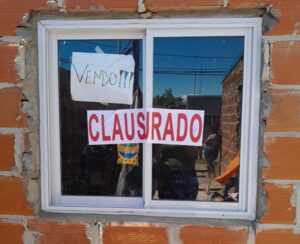 CLAUSURAN COMERCIO POR VENTA DE PIROTECNIA