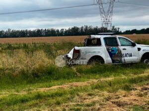 TRAGEDIA RUTA 9: MUEREN 3 POLICIAS QUE ASISTIAN A VÍCTIMA DE CHOQUE