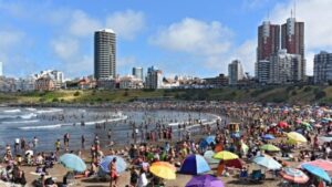 VERANO: MAR DEL PLATA AL 70% CON ESTADÍAS DE 4 O 5 DÍAS