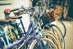 QUITAN TRABAS PARA INGRESO DE BICICLETAS Y ELECTRODOMÉSTICOS