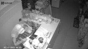 POLICÍA DETUVO A «ROSARIO» TRAS IMPORTANTE RAID DELICTIVO