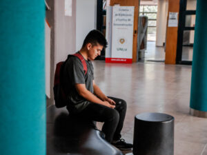ABREN INSCRIPCIÓN PARA BECAS A ESTUDIANTES EN LA UNLU
