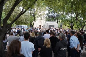 NUTRIDO ACTO DEL 24 DE MARZO EN PLAZA SAN MARTIN