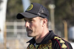 FLANDRIA VOLVIÓ A PERDER Y SE QUEDÓ SIN DT