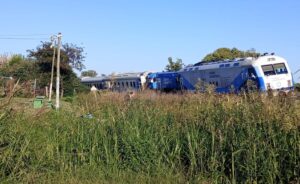 ¿QUE VA A SUCEDER?: SIN DISPONIBILIDAD DE BOLETOS LARGA DISTANCIA DEL TREN SARMIENTO