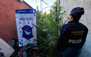 DESBARATAN EN UN OPERATIVO UN PUNTO DE VENTA DE DROGAS EN FACUNDO QUIROGA